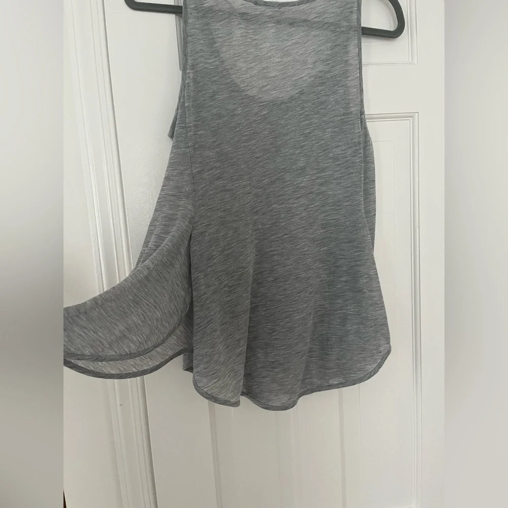 Theory Tank Top - Picture 4 of 4